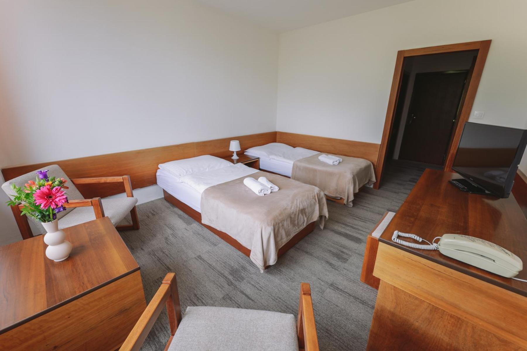 Atlas Hotel Tatry Tatranske Matliare Extérieur photo